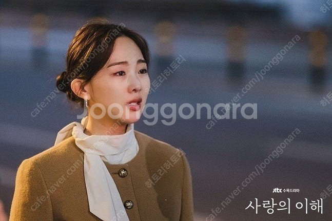 루시르주 리본 실키 블라우스 크림--1