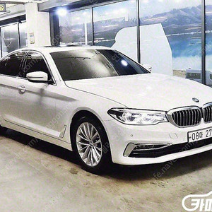 [BMW]5시리즈 (G30) 520d xDrive 럭셔리 플러스 ★중고차★중고차매입★전액할부★저신용자★신불자★소액할부★현금★카드 전부 가능합니다!