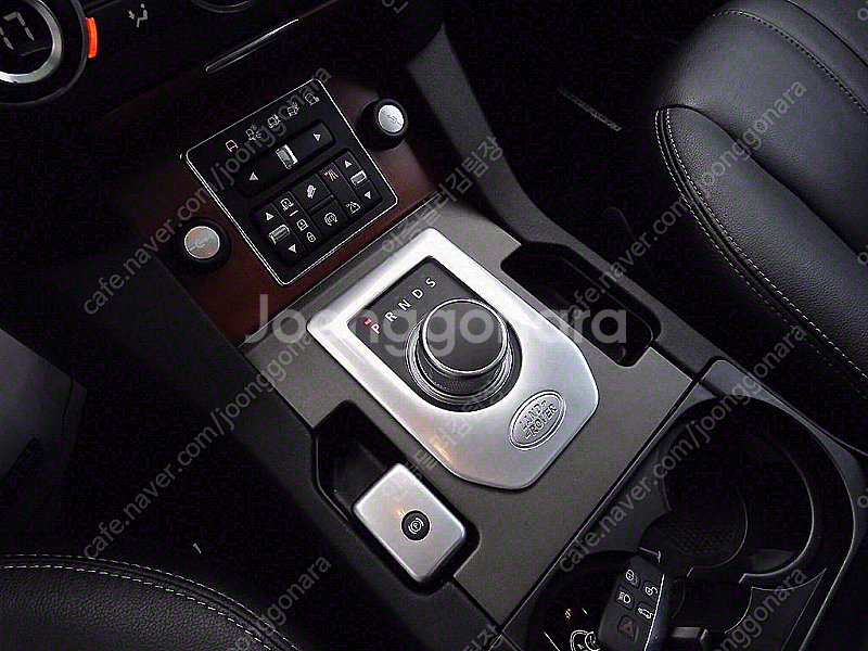 랜드로버 디스커버리4 30 SDV6 SE 저렴하게 판매...--9