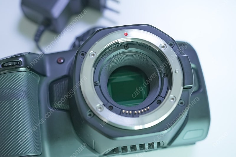 BMPCC 6K 세트 판매합니다. (케이지/탑핸들/SS--5