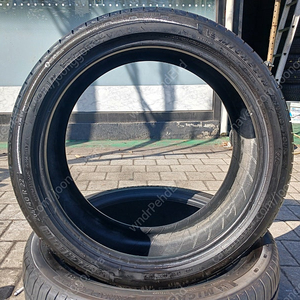 265 40 22 미쉐린 프라이머시 투어 A/S (GOE) 타이어 두개 팝니다