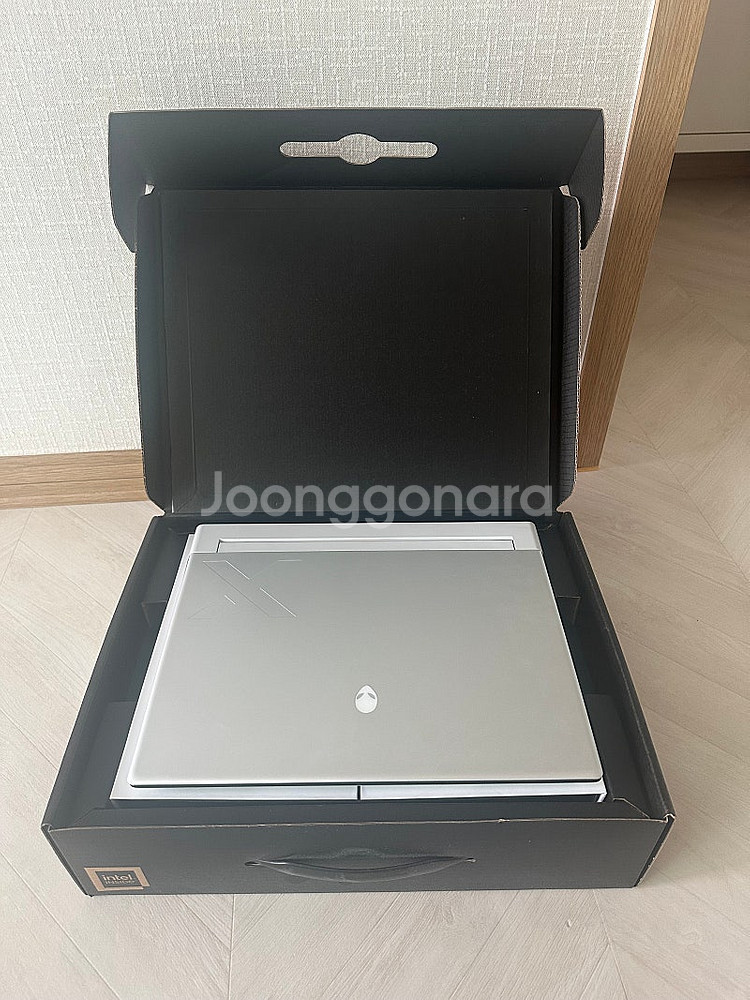 에일리언웨어 x16 4060 게이밍 노트북 판매합니다.--0