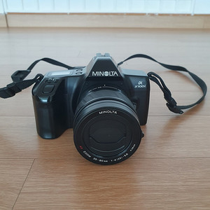 미놀타 알파 3700i 필름카메라 (배송비,렌즈 포함)