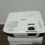 엡손 소형 빔프로젝터중고 eb-x31 거의 새거임 강의용 매장용 홈시어터용