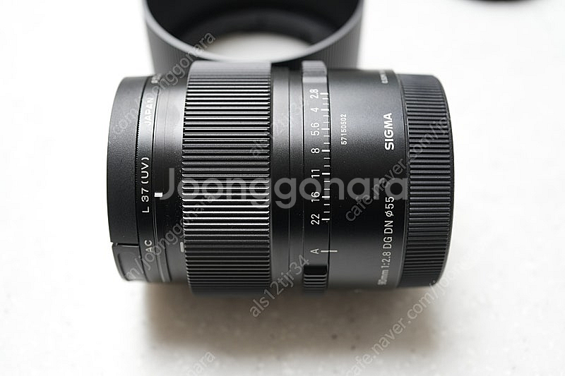 시그마 90mm F2.8 DG DN Contemporary (SE)--4