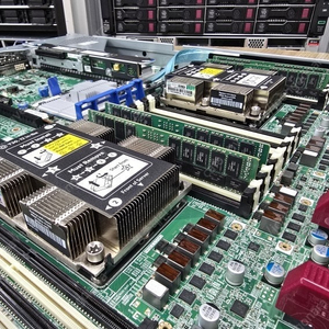 [56core / 112 thread] HP ProLiant DL360 Gen10 8173M *2 / RAM 256GB / ssd 1.92TB SFF 2.5'