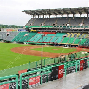 5/24(토) SSG vs 엘지 3루 내야필드석 2연석 양도합니다.
