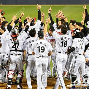 5/24 오늘 랜더스vslg 3루쪽 sky뷰석 4연석