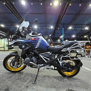 bmw R1250gs 노멀 트로피컬러 상태 s급