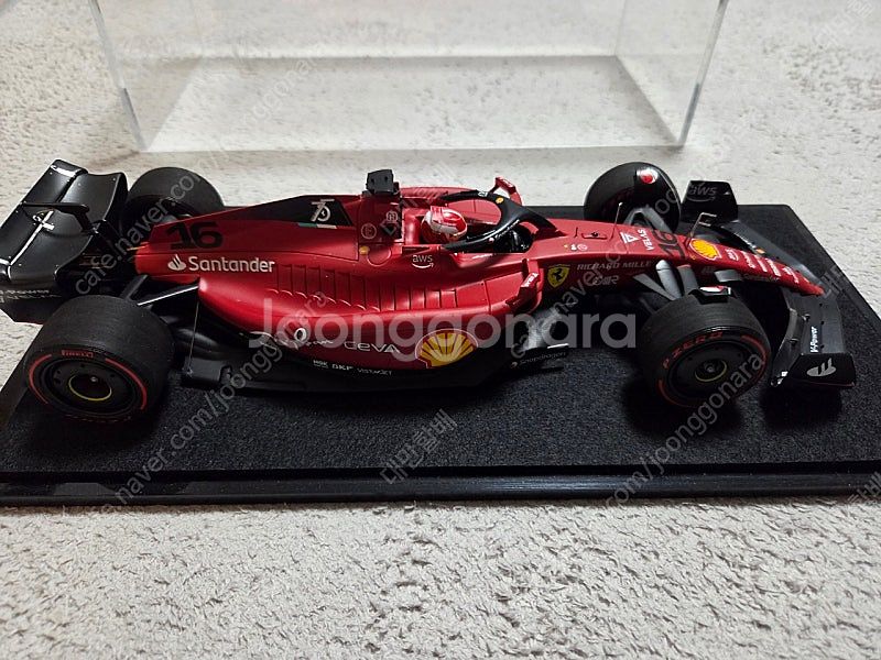 BBR 페라리 f1-75 1:18 샤를 르끌레르 다이캐...--1