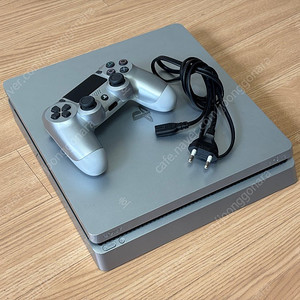 PS4 슬림