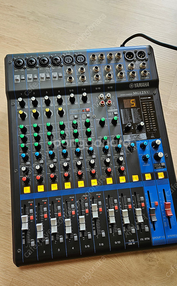 야마하 오디오 믹서 Yamaha MG12XU--6
