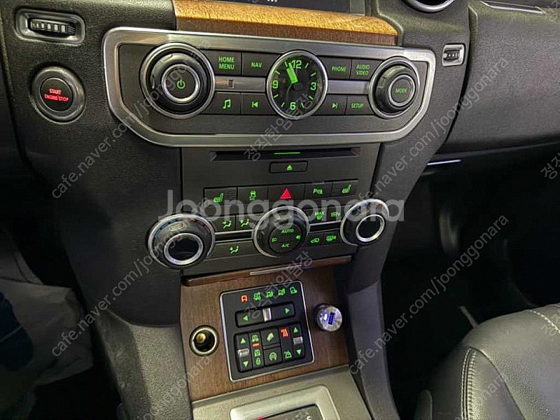 랜드로버 디스커버리4 30 SDV6 SE 중고차 판매합...--7