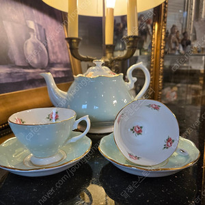 영국 로얄 알버트 폴카 로즈 티팟 티잔2조 세트 거의 새것 박스 포함 이미지