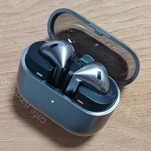 갤럭시 버즈3 실버