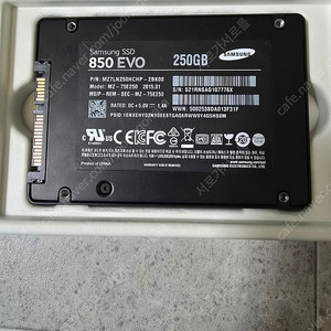cpu i5 4460 램 ddr3 8g 5개 램 ddr3 4g 1개 삼성ssd250기가 하드 팝니다