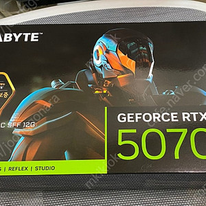 기가바이트 지포스 RTX 5070 WINDFORCE OC SFF D7 12GB 그래픽카드 미개봉 팝니다.