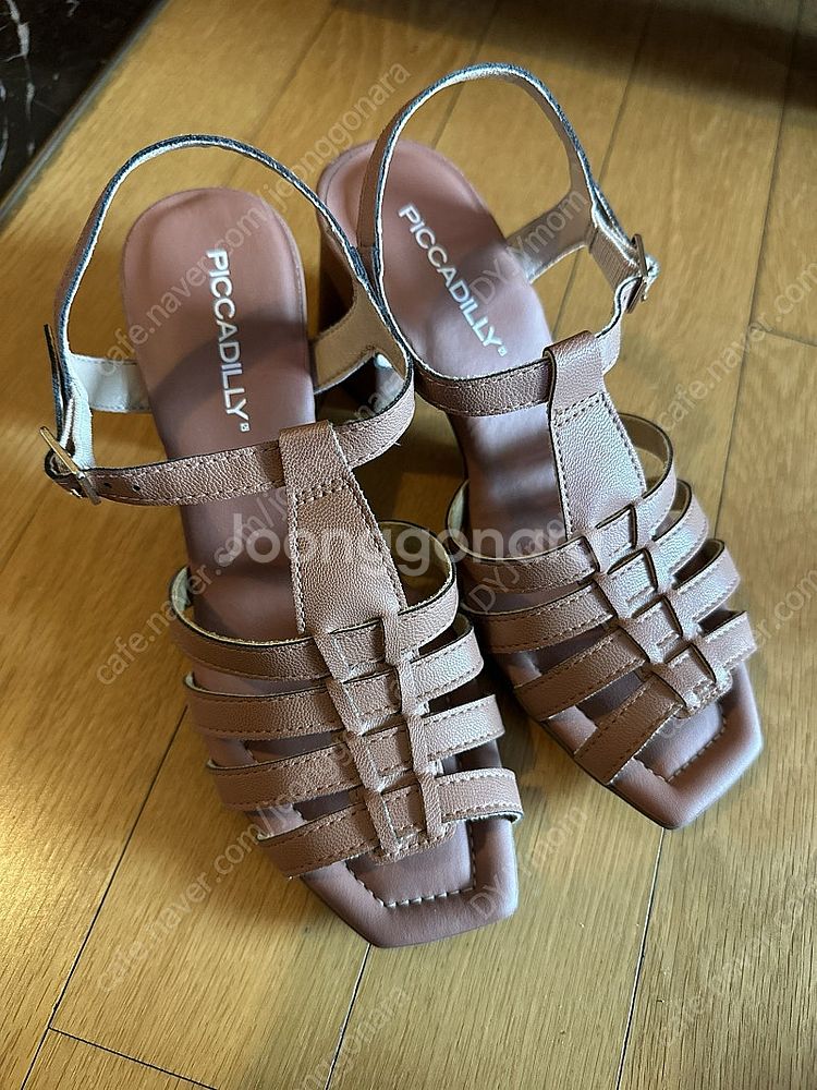 피카딜리 샌들 6.5cm 230사이즈--0