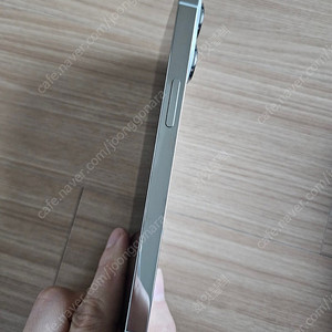 아이폰 13 Pro 256기가 화이트 액정파손폰