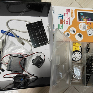 로보로보 로봇과 프로그램 1단계 판매합니다