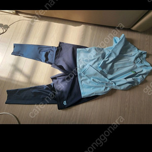 남아 아레나 래쉬가드 70