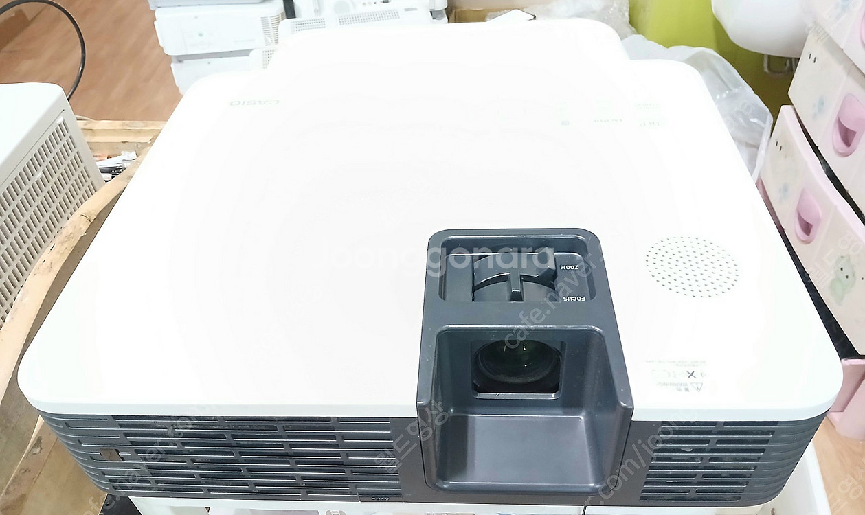 XJ-H1700 4000안시 램프교체 없는 중고레이저빔...--1