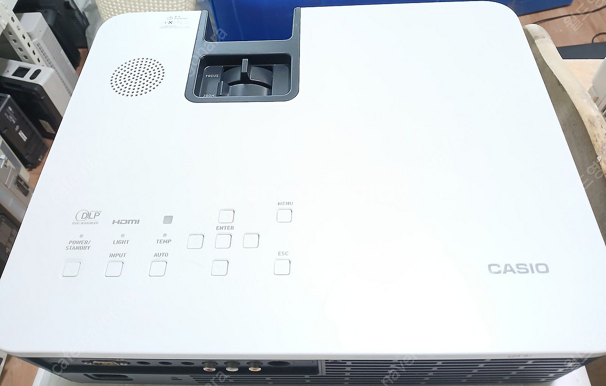 XJ-H1700 4000안시 램프교체 없는 중고레이저빔...--2