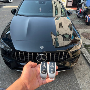 [벤츠 CLA 2020] 신형 스마트키 2EA + 근접도어(Keyless-Go) + 키리스고 커스텀 시공 완료! 도어센서 교체 & 코딩 적용