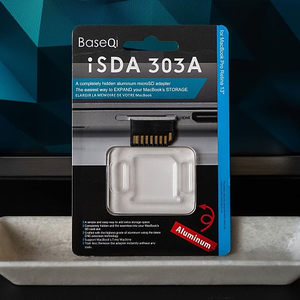 [택포/상세사진] BaseQi iSDA 303A - 맥북 MicroSD 카드 어댑터