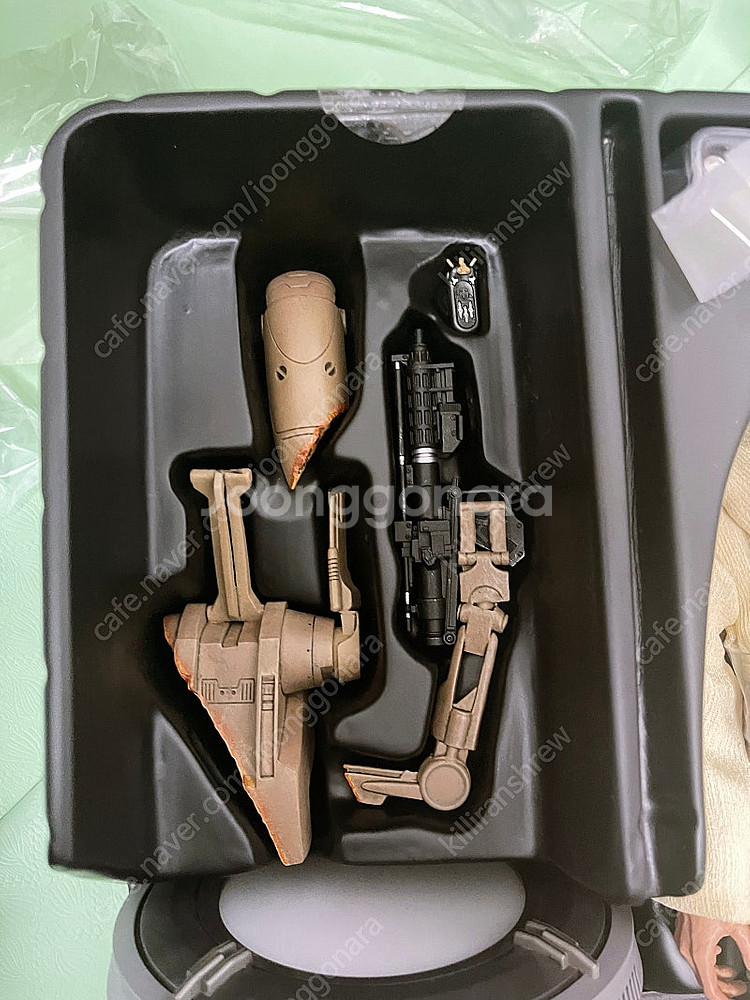 핫토이 스타워즈 ep3 오비완 케노비 디럭스버전 판매합니다.--5