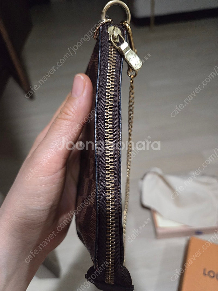 루이비통 다미에 미니 포쉐트--3