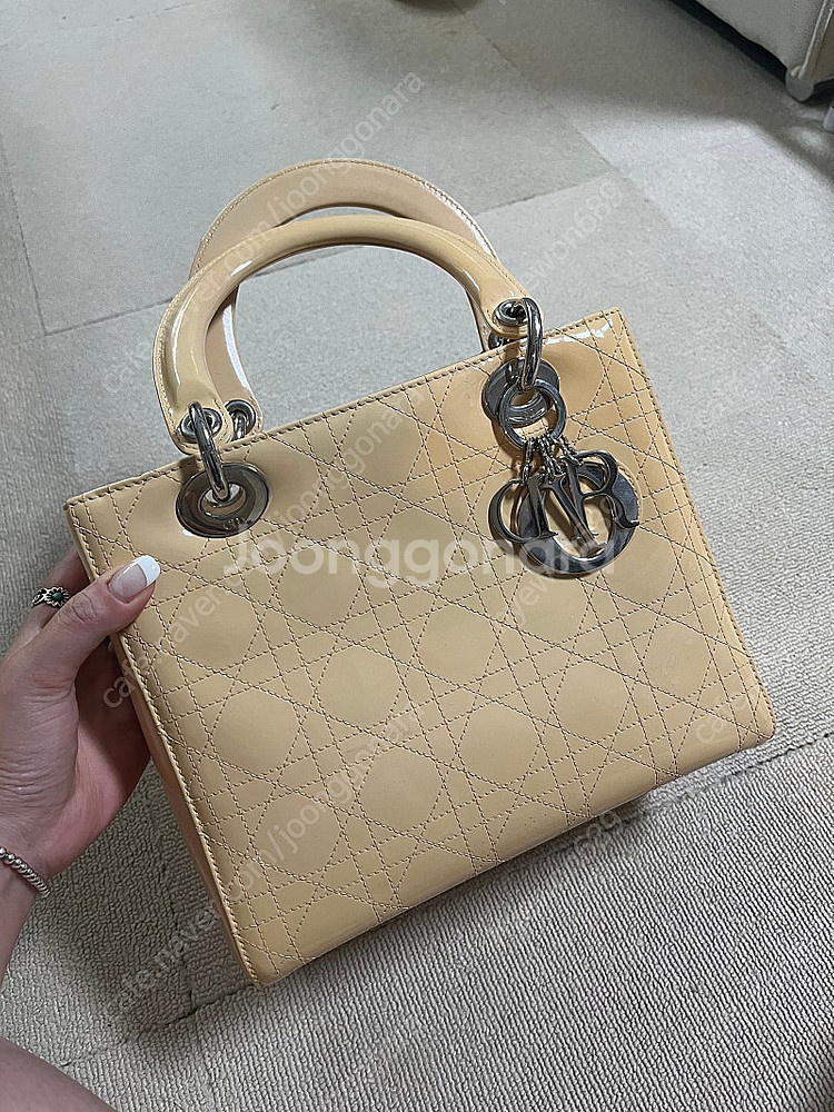 디올 레이디백 미디움 페이던트 은장🫶--0
