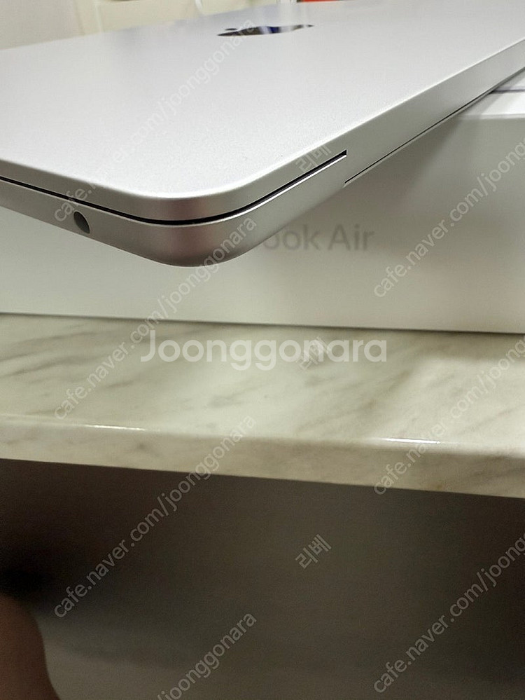 애플 맥북 에어 M2 13인치 / 8GB 램 / 256GB SSD, 실버색상--8