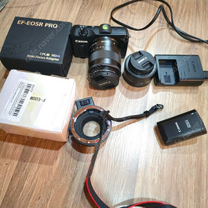 eos m 더블렌즈킷 18-55mm, 22mm ef변환어댑터,ef eosr 변환어댑터 판매합니다