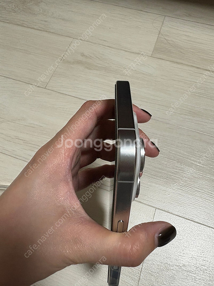 아이폰16프로 256 화이트 풀박스 카메라무음--7