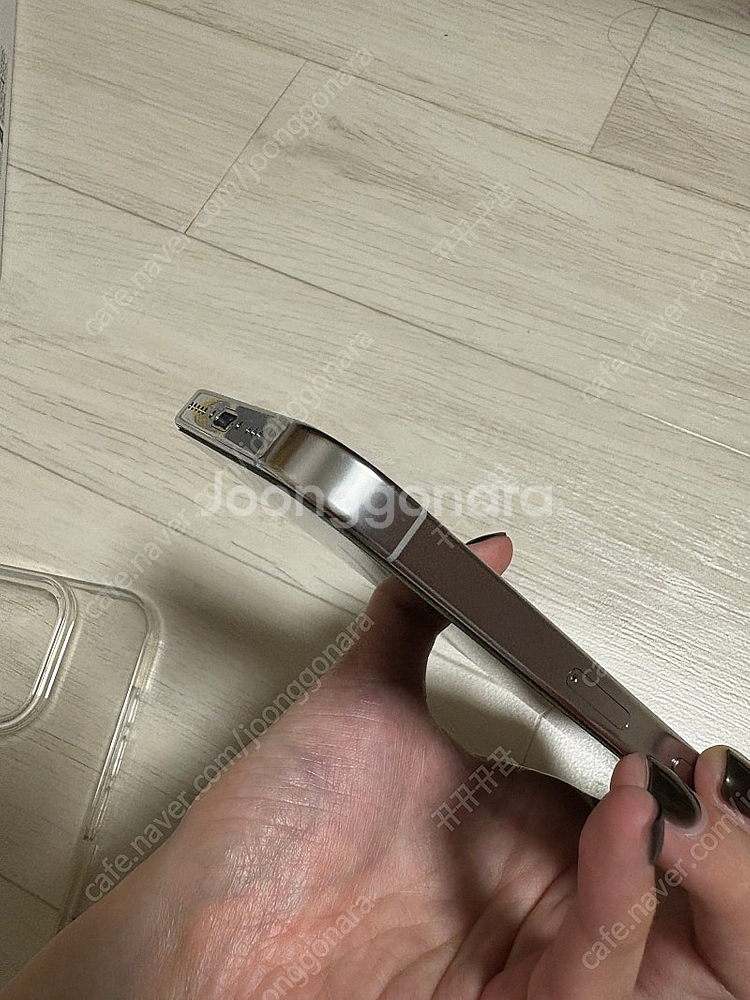 아이폰16프로 256 화이트 풀박스 카메라무음--9