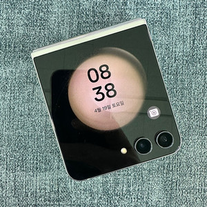 (A급) 갤럭시Z플립5 512G 화이트 23년 8월개통 무잔상 33만원 판매해요