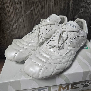 켈미 1.1+ mg 풀캥거루 축구화 275