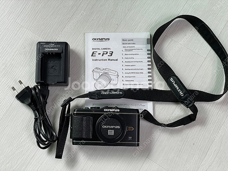 올림푸스 Olympus PEN E-P3 미러리스 카메라--1