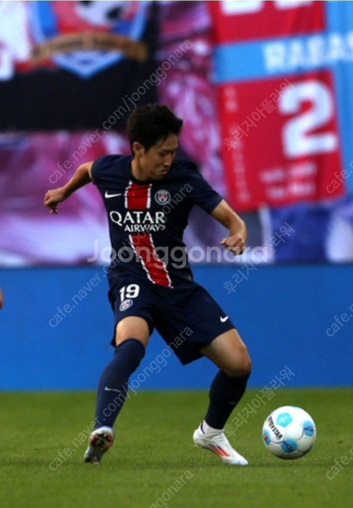 (당일발송)이강인 파리셍제르망 키즈 축구 유니폼 새제품--6