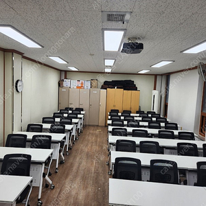 강의실책상 학원용책상 세미나테이블 회의테이블 연수용테이블 접이식테이블