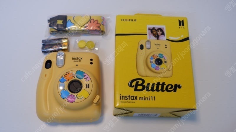 인스탁스 미니11 BTS 한정판--1