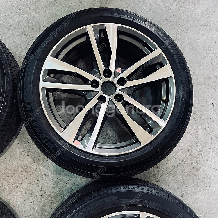 [ 정품 ] 아우디A6 45TDI 19인치 휠 타이어 ...--4