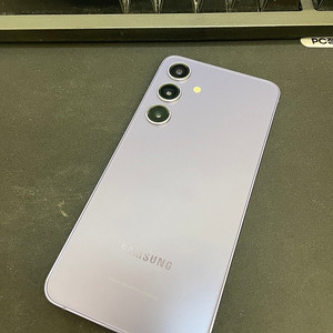 갤럭시S24 퍼플 256GB 무잔상 상태좋은 중고52만팝니다