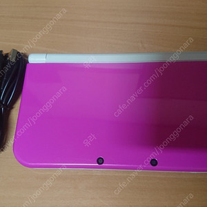닌텐도 NEW 3DS LL 핑크 일판 팝니다.