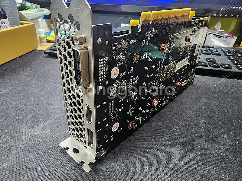 emtek gtx-1050ti--1