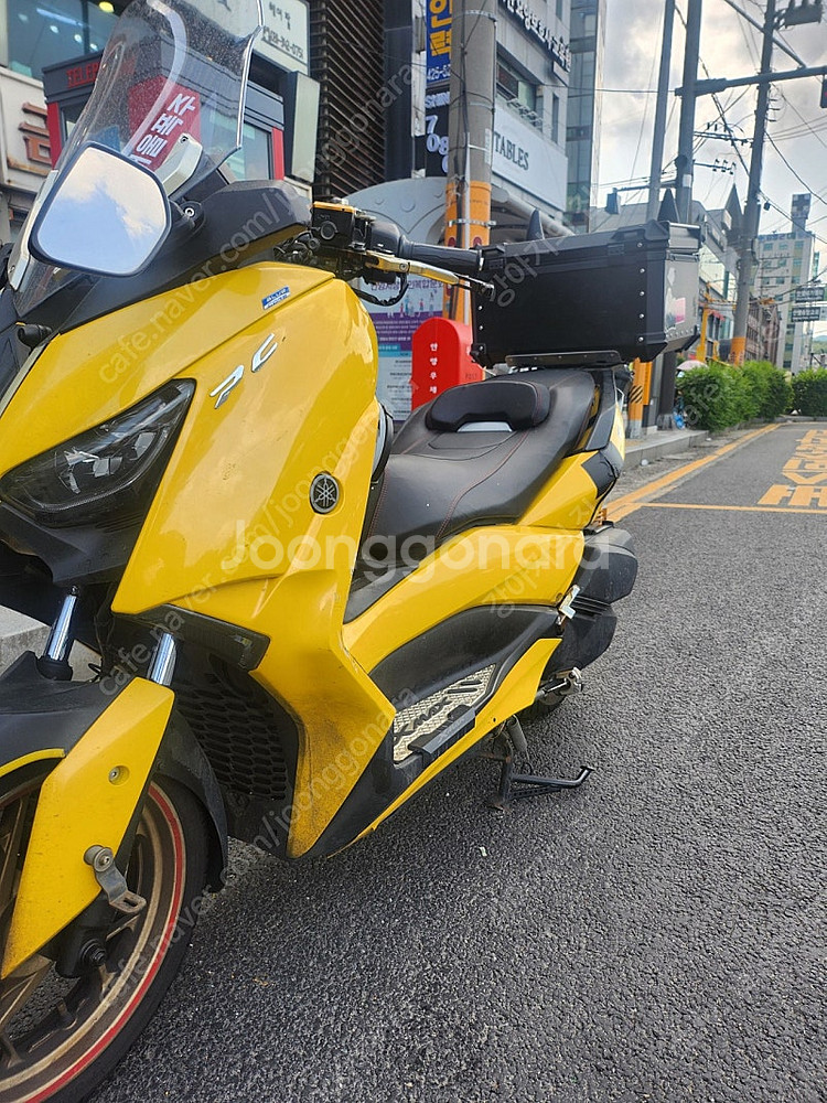 20년식 xmax300 묻따110판매합니다--0
