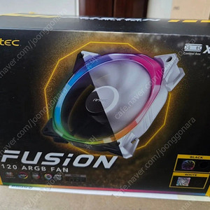 Antec 퓨전 120 argb 블랙 5팩 쿨링팬 팝니다.