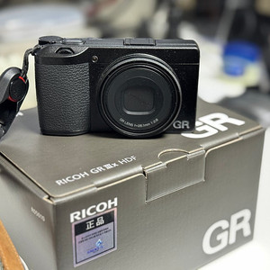리코Gr3 hdf 190만(100컷 미만)