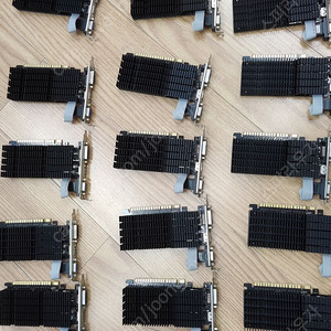 GT710 1GB 15장 팝니다